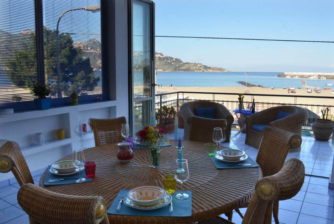 Apartament Terrazza Sul Mare Giardini-Naxos Zewnętrze zdjęcie